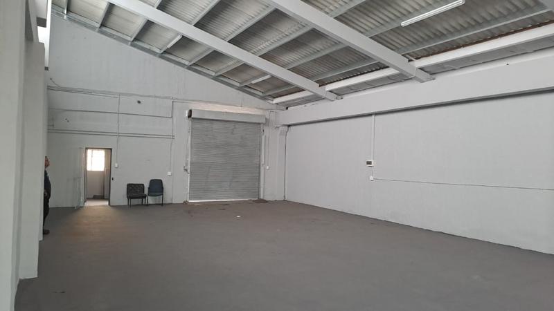 To Let commercial Property for Rent in Korsten Eastern Cape